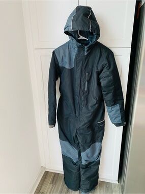 Arctix Kids hooded waterproof snowsuit XL black snow rain winter
